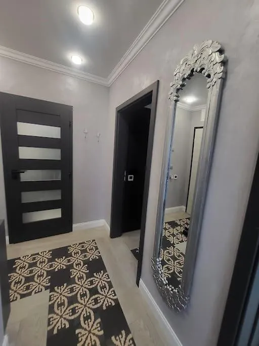 Katty'S Place - Azur Premium Varna 0*,