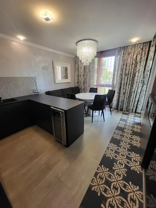Katty'S Place - Azur Premium Varna